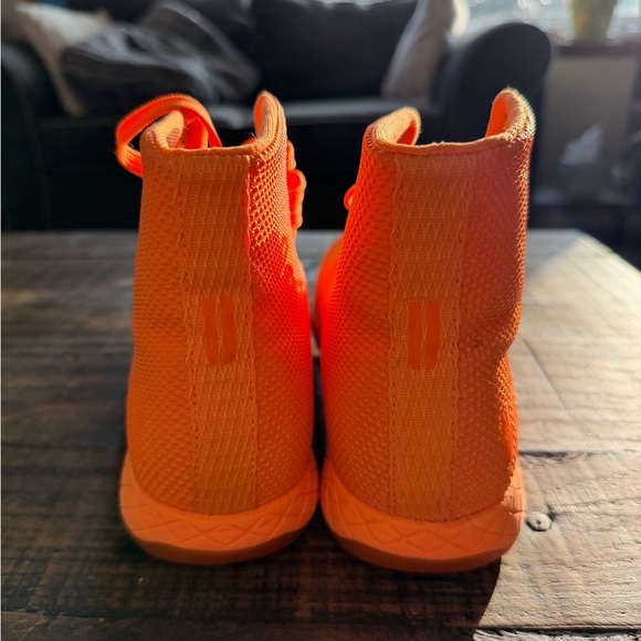 NOBULL W/7 | M/5.5 Orange High-Top Trainers - Picture 4 of 9